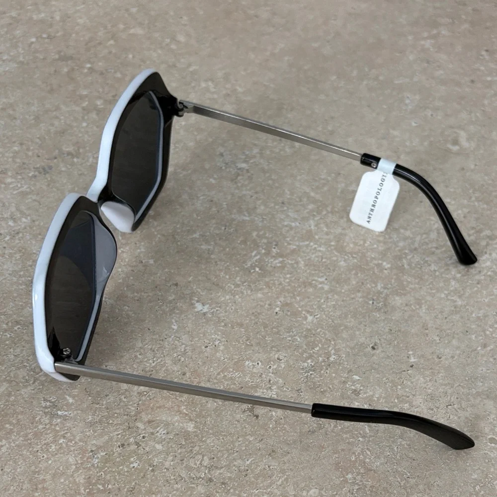 Anthropologie Black Oversized Geometric Sunglasses - Picture 2 of 4